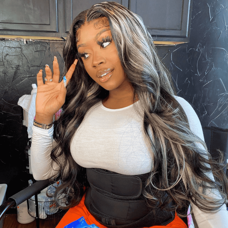 13x4 HD lace front wig, 250% density, Black and Blonde Highlights Body Wave